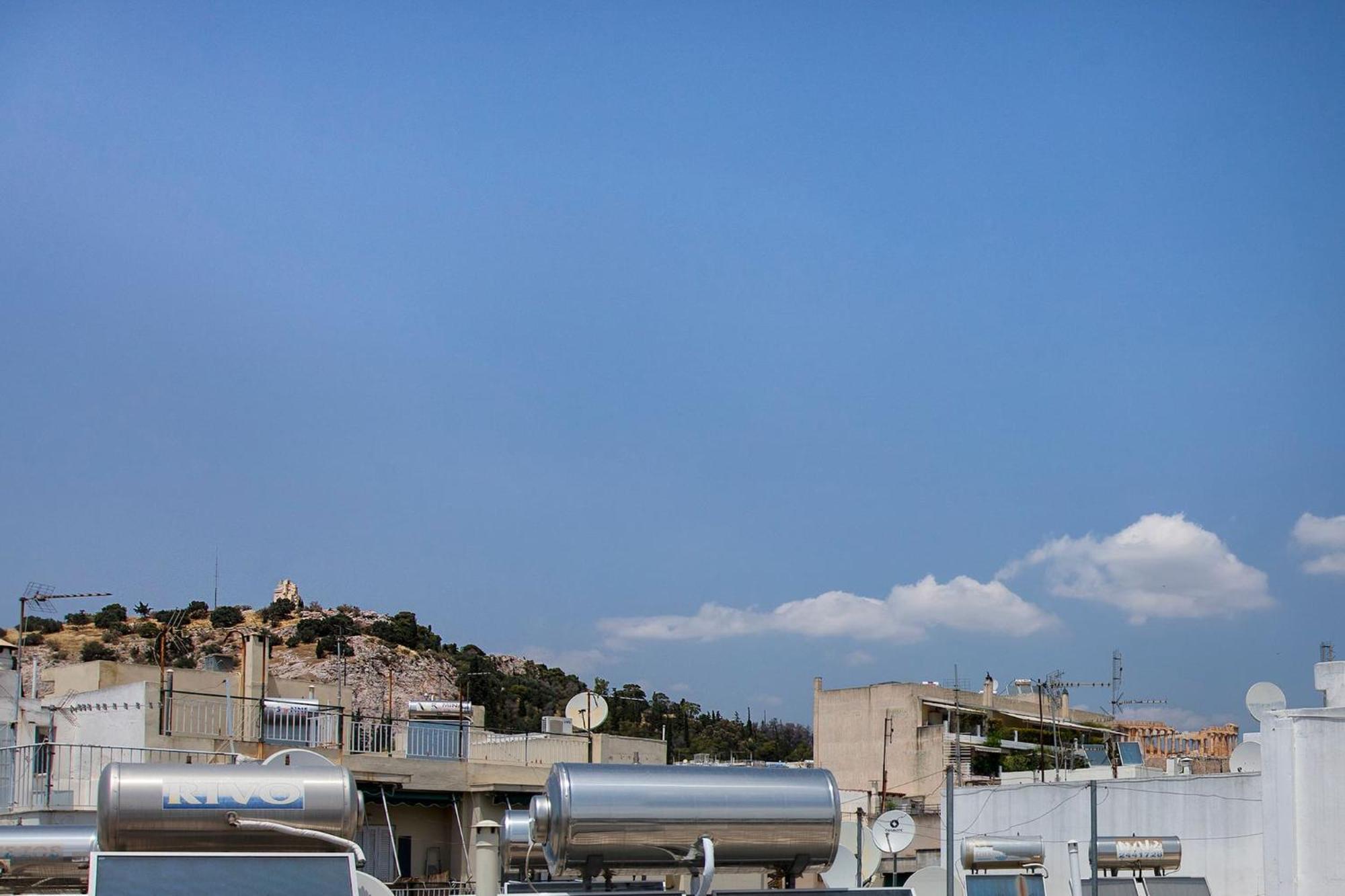 Island In The Sky! Acropolis And City Views! Apartment Athens Luaran gambar