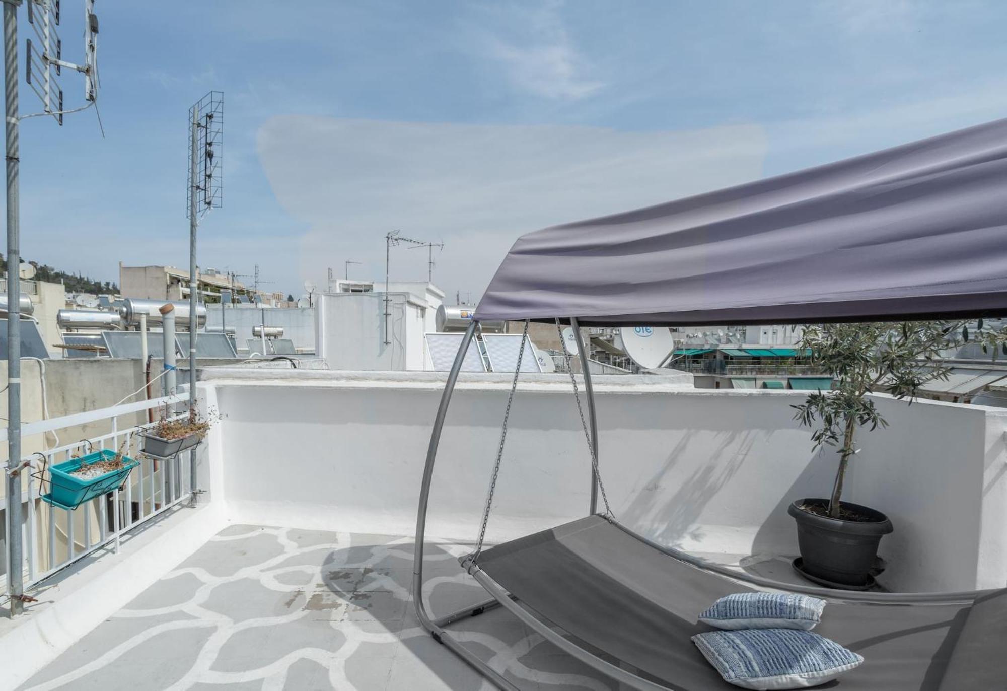 Island In The Sky! Acropolis And City Views! Apartment Athens Luaran gambar